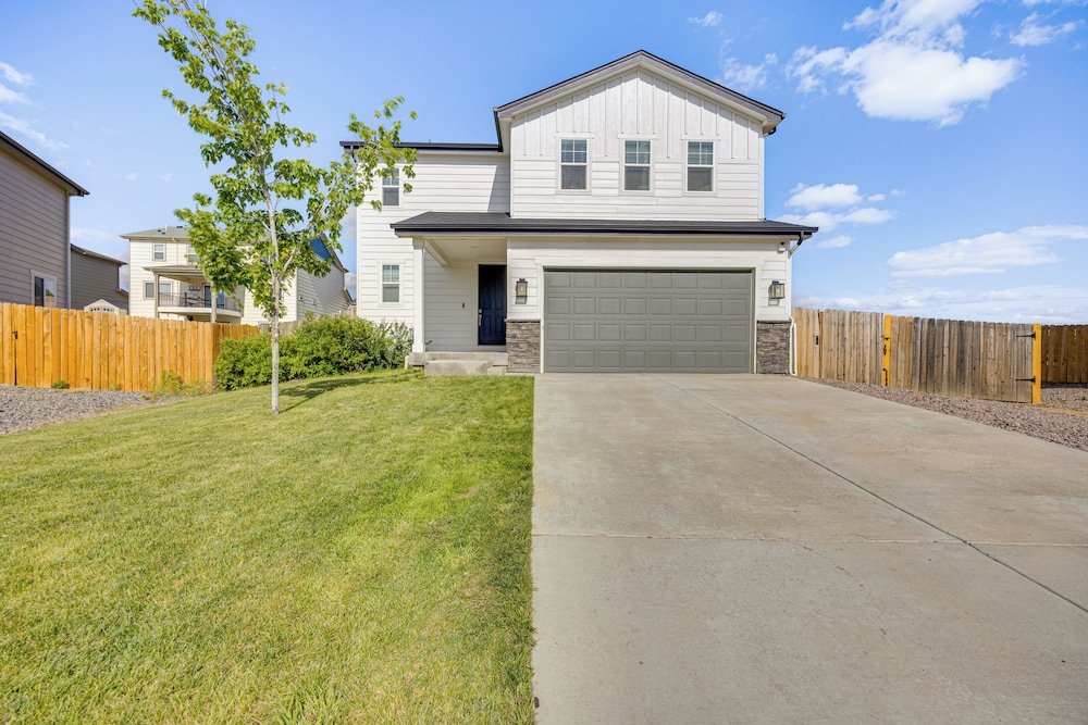 Bright Colorado Springs Home, 10 Mi to Dtwn!