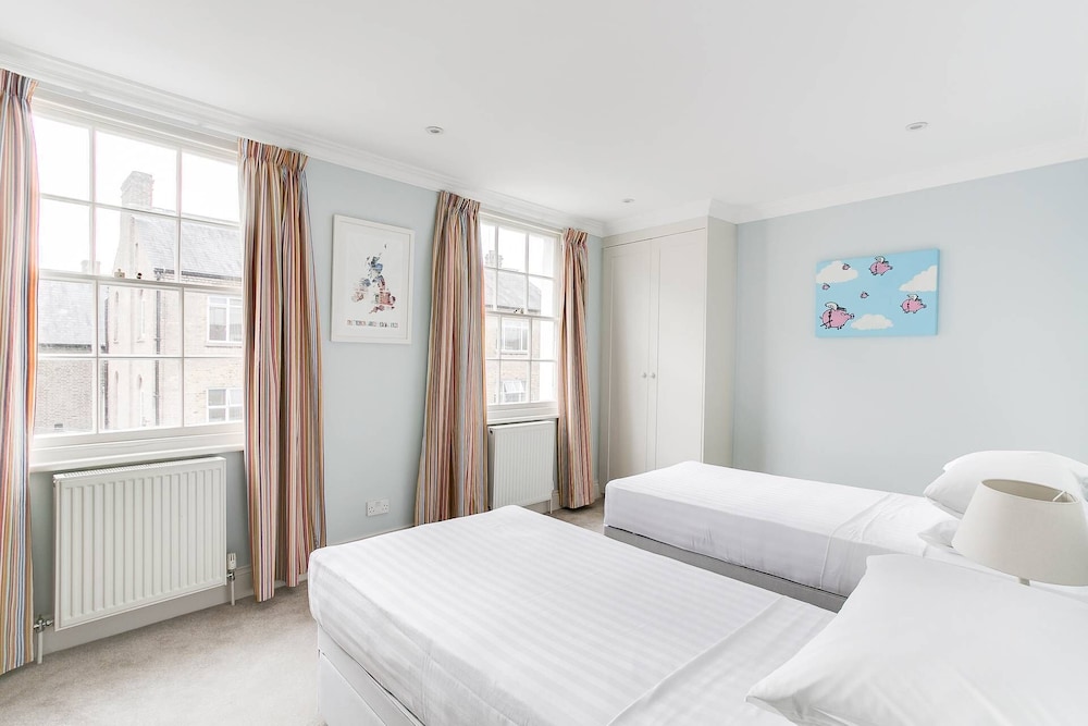 Cadogan Street III by Onefinestay