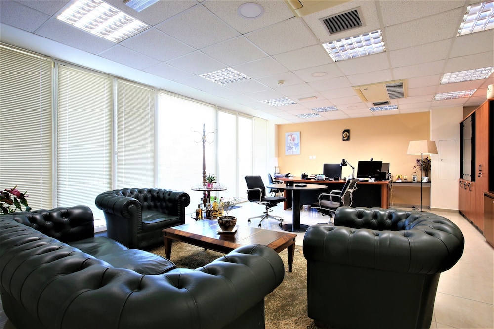 GK Airport Suites - Free Shuttle view 2