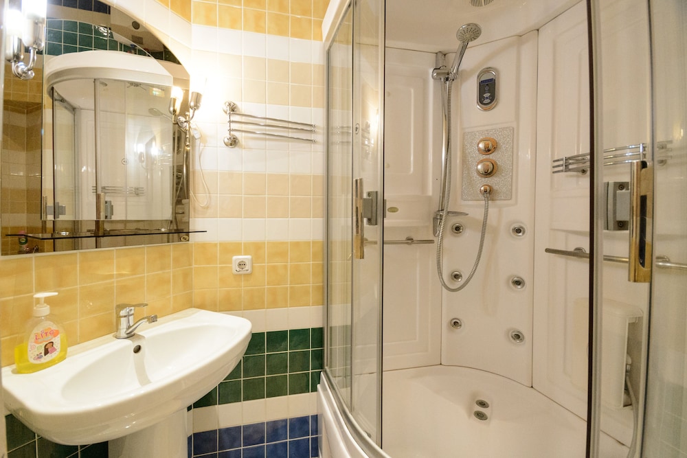 Kiev Accommodation Hotel Service
