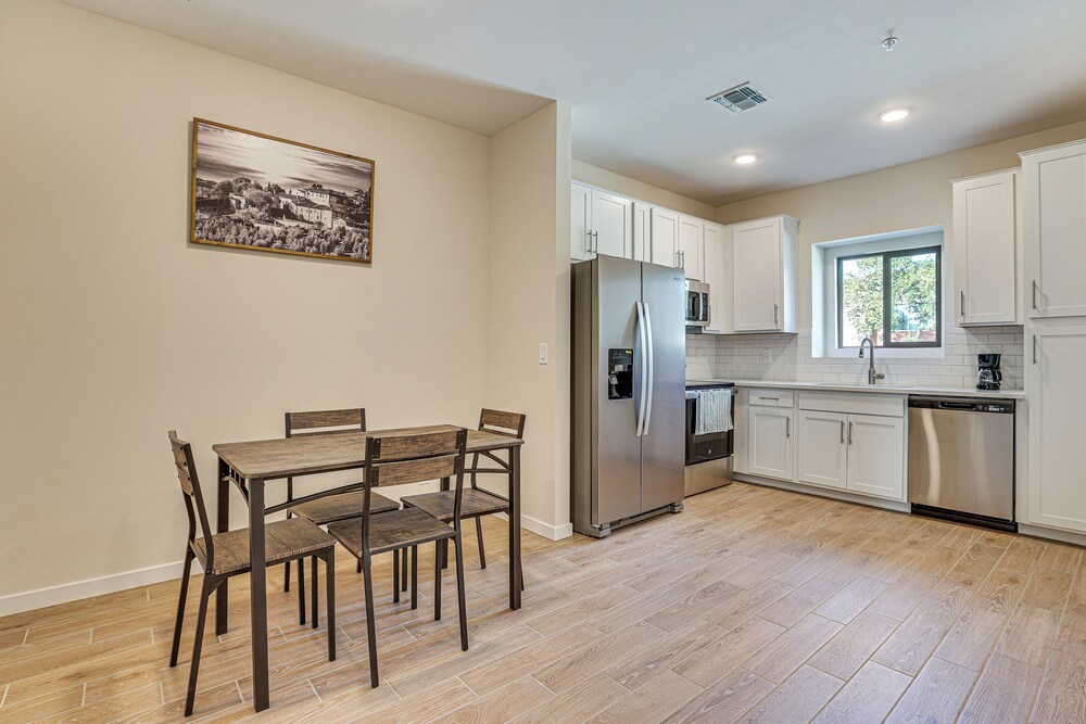 Community Pool & Hiking Trails: Deer Valley Condo
