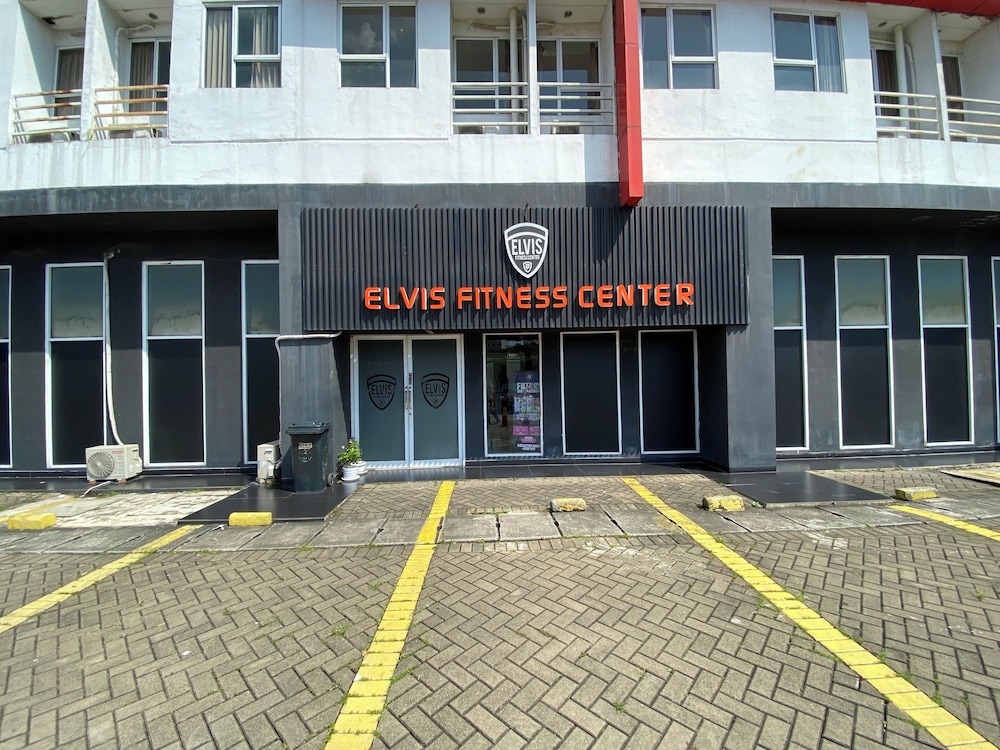 Simple Studio (No Kitchen) Near President University At Elvis Tower Apartment