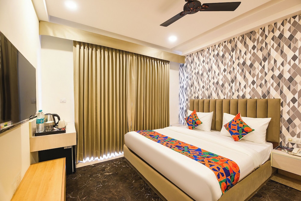 FabHotel Hygge Stay