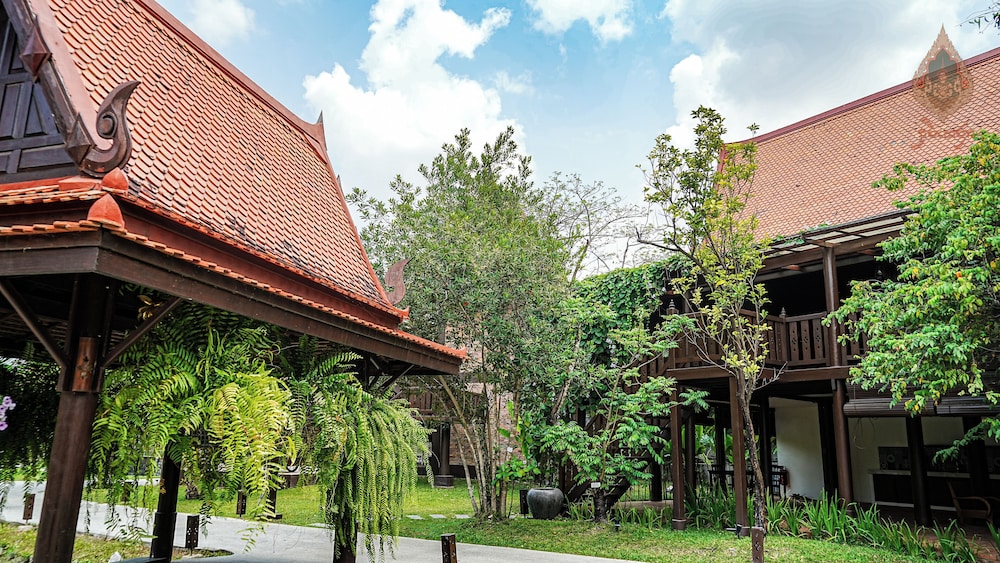 Phoum Chaufea Resort