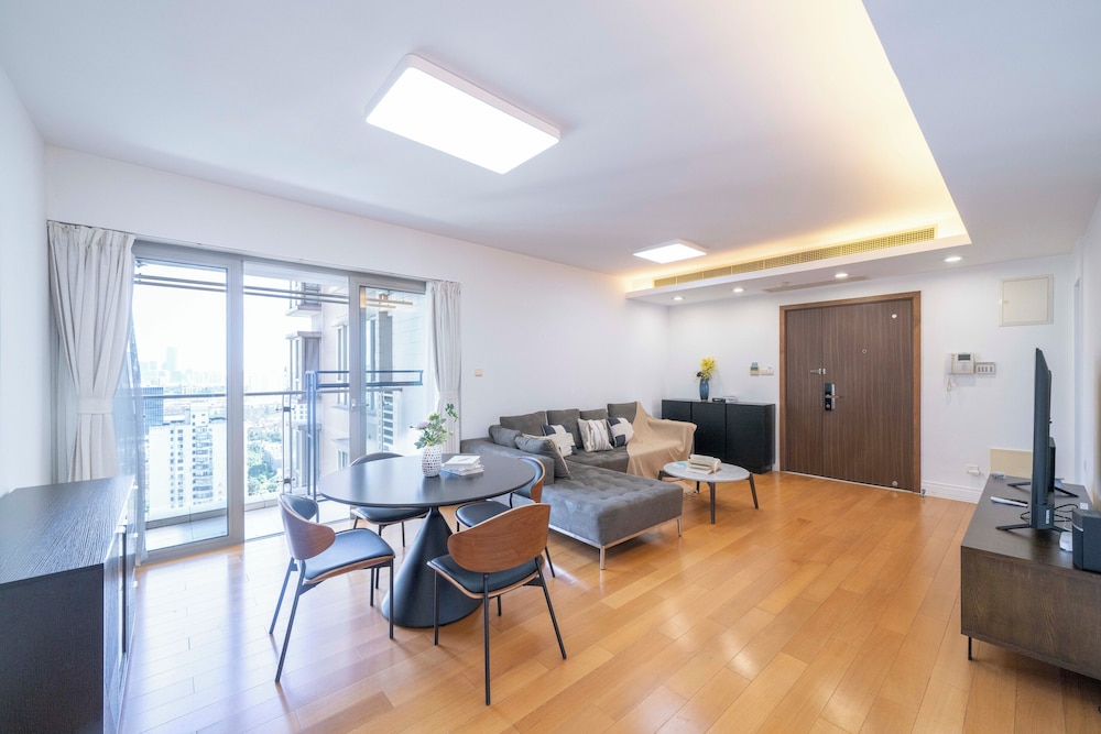 Tyms Stylish 3BR 2BA Apt Yongxin Century