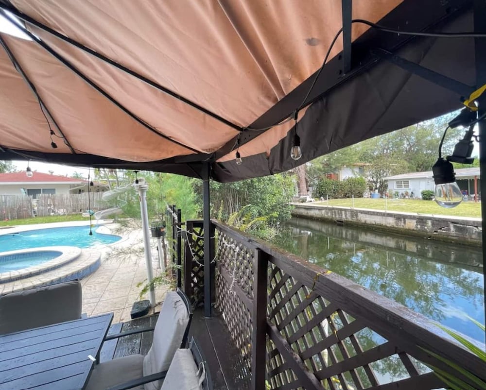 Heated Pool Home Near Beach