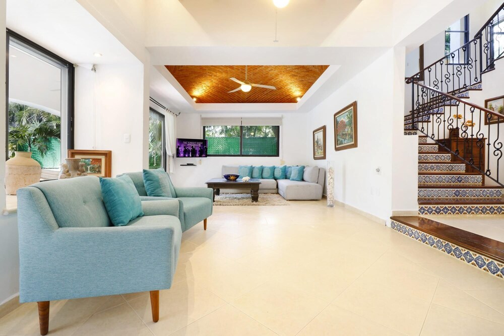Beautiful Villa With Private Pool Close To Beach view 2