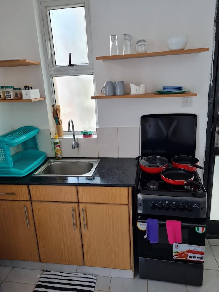 Racecourse Gardens Apartments