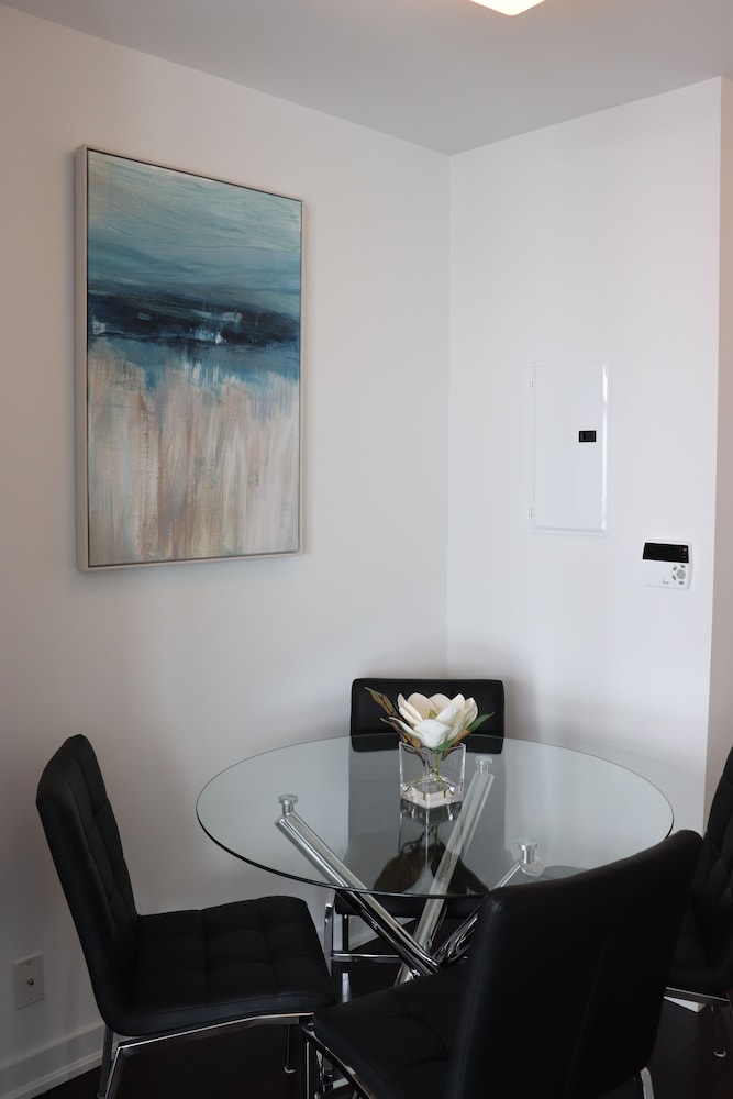 Aaira Suites 35 - Image 5