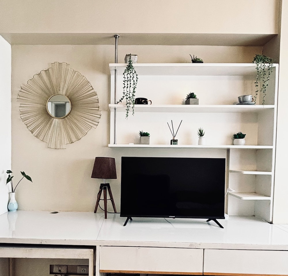 A Tranquil Hideaway in the City 332