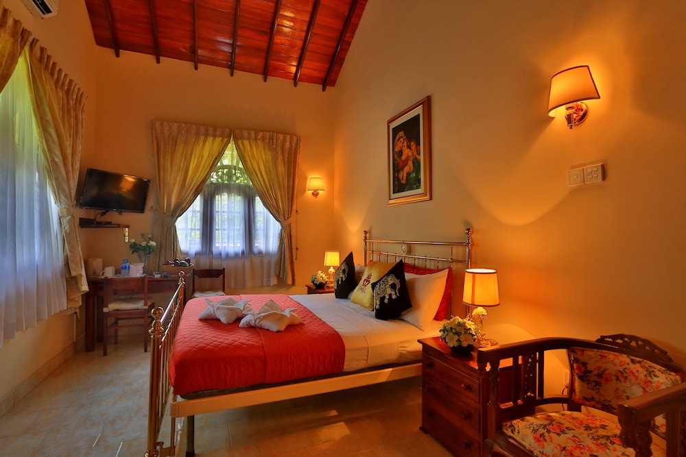 Emel Boutique Hotel