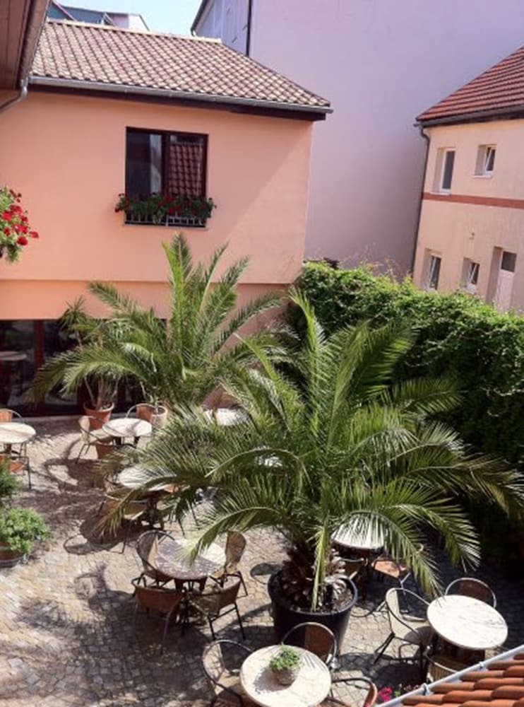 Hotel Arte Vida - Property Image 19