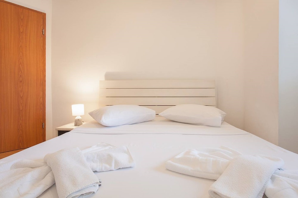 Urban Serviced Apartments