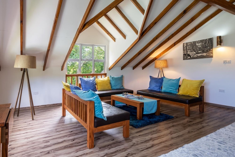 La Modestie Villa