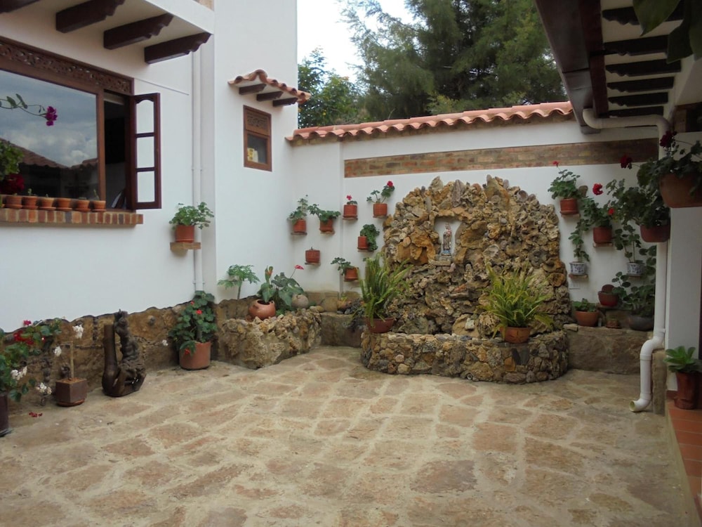 Photo 28