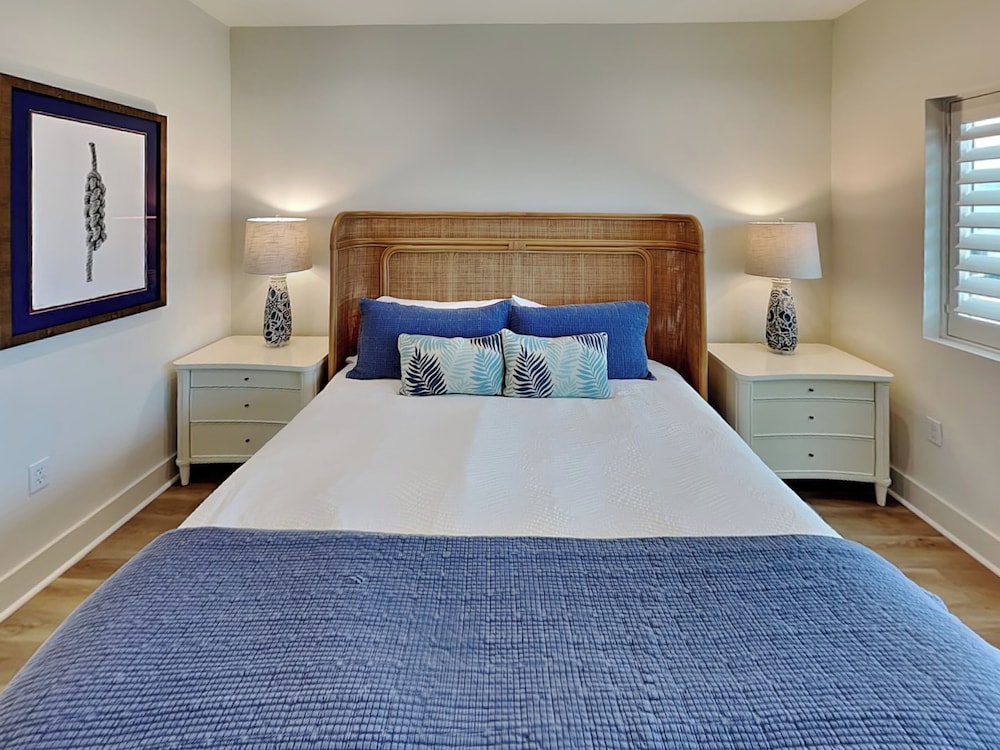 Glory Daze by Silver Sands Vacation Rentals