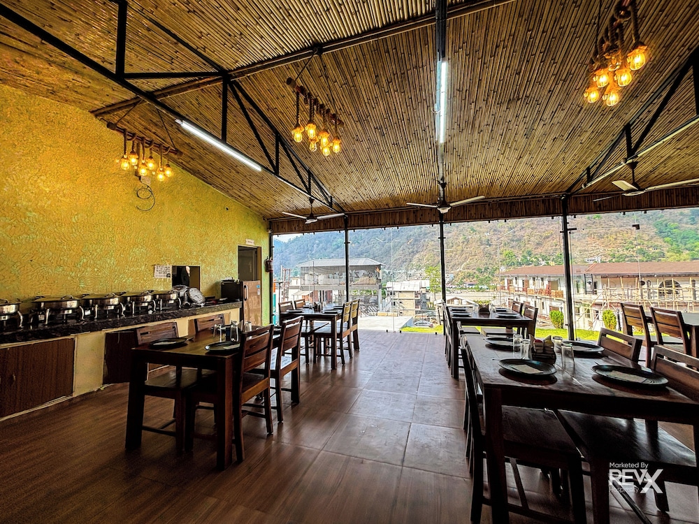 Euphoric Tiger Resort