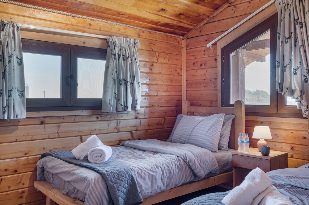 Wood and Stone Chalet view 5