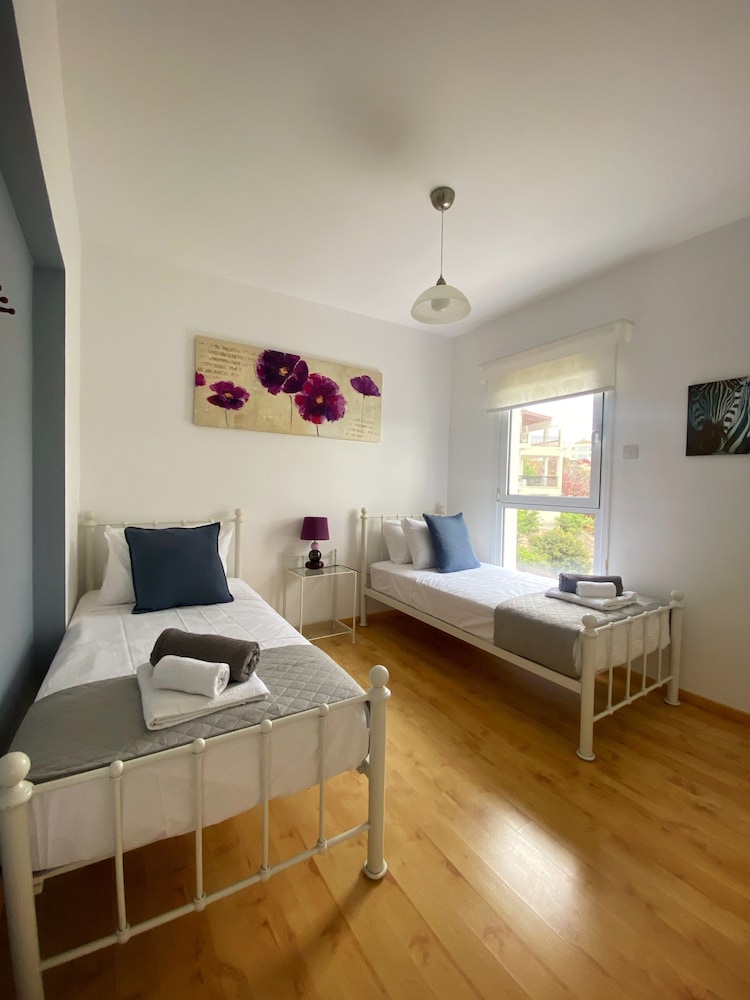 32 PEY - Stay Peyia Sunset Pearl