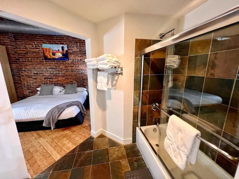 Music City Lofts