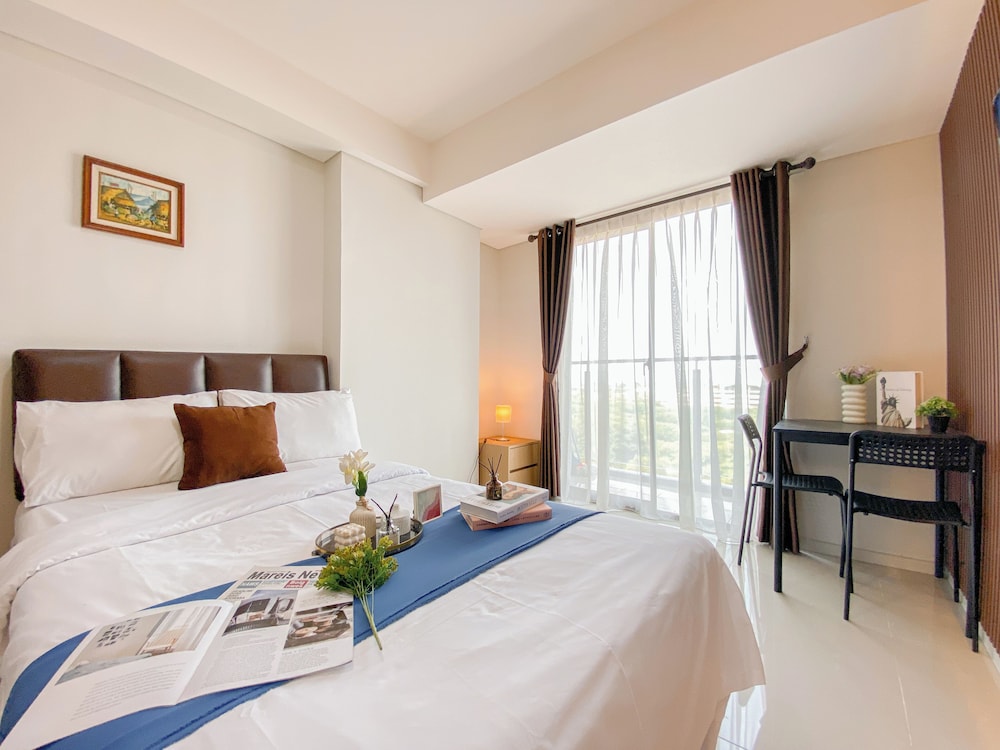 Studio Room Near Kalideres Station At Daan Mogot City Apartment
