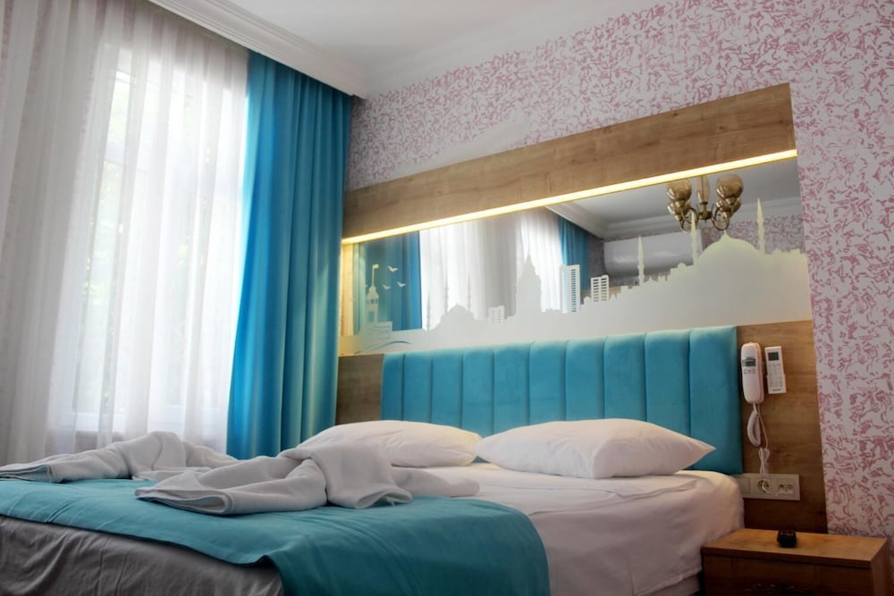 Megaron Hotel - Image 25