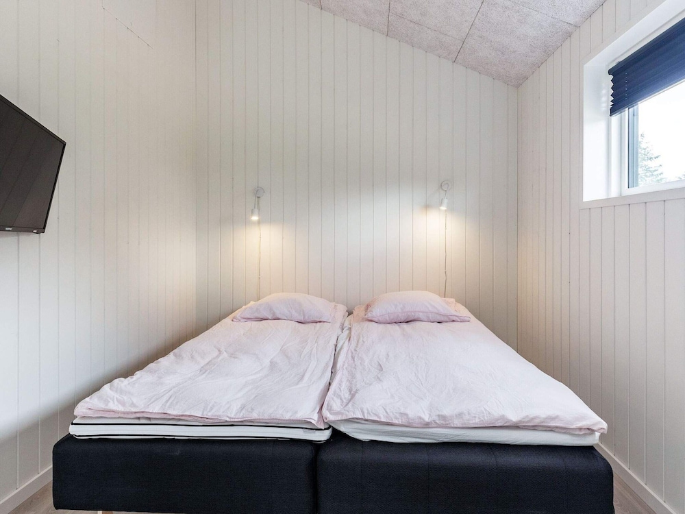 9 Person Holiday Home in Albaek view 5