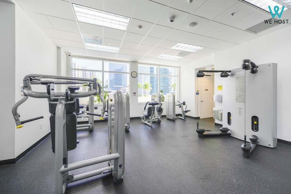 Brickell city View Condo with Pool