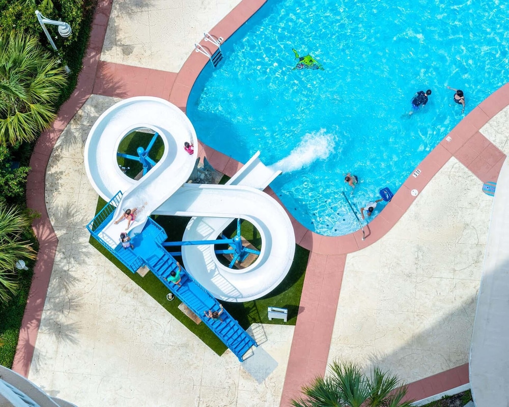 Caribe C212