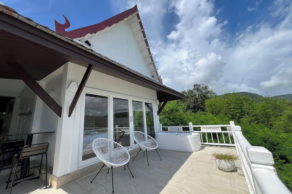 Panorama Ocean Villas, Kamala