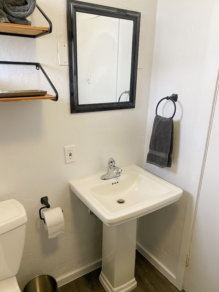 Chewelah Motel and RV Park