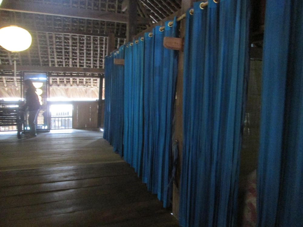 Dong Que Homestay-Tours-Motorbike, Car rental, Hiking