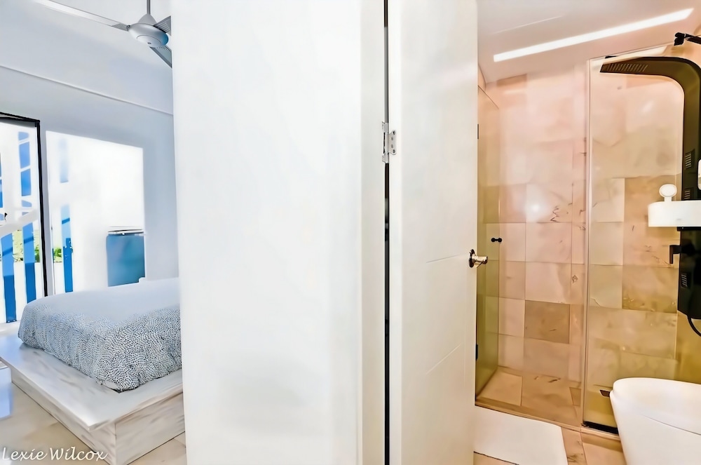 Photo 38