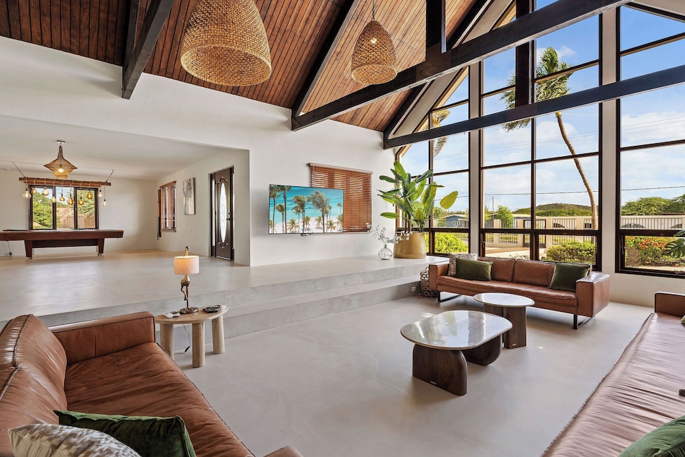 Villa Casibari Aruba Retreat Location