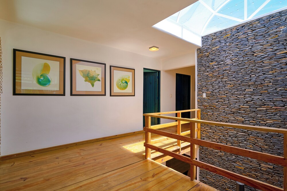Beach Villa in El Portillo Sleeps 12