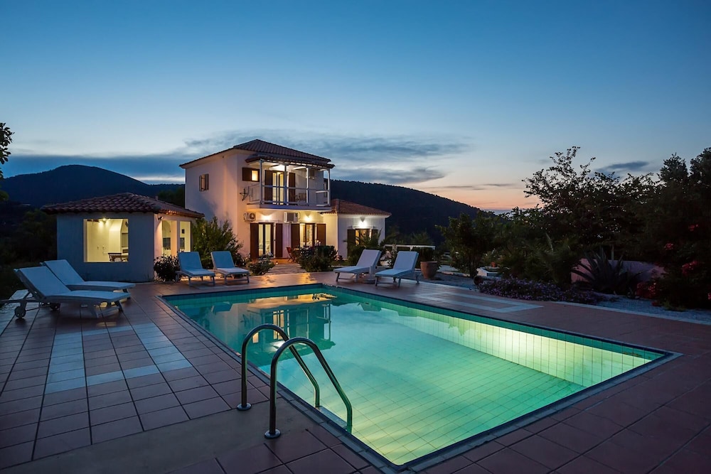 Villa Glafki Large Private Pool Sea Views A C Wifi - 2829 view 4