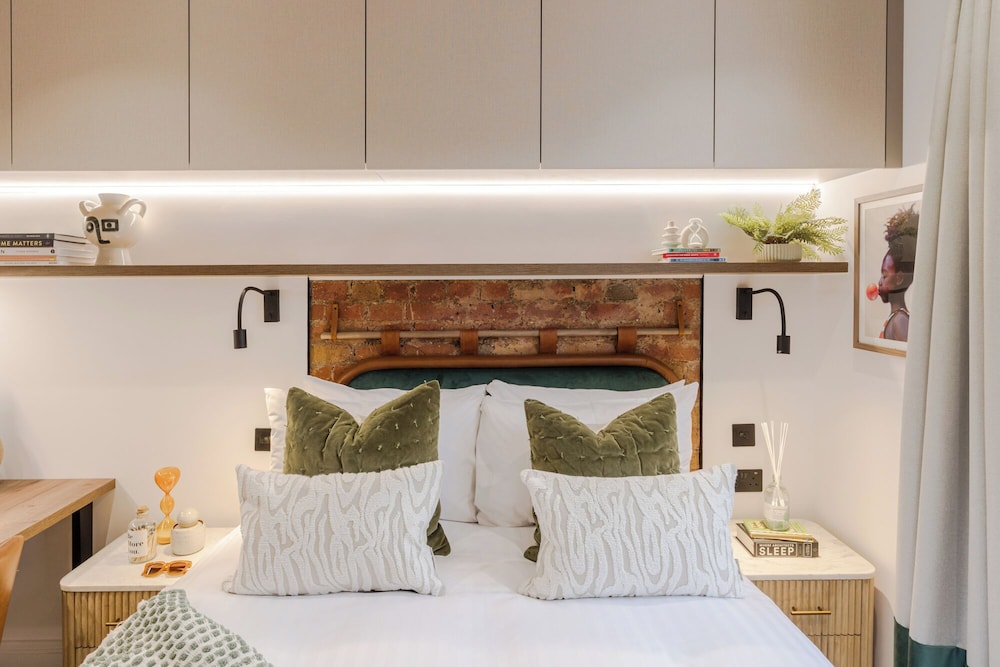 Your Apartment - Kensington