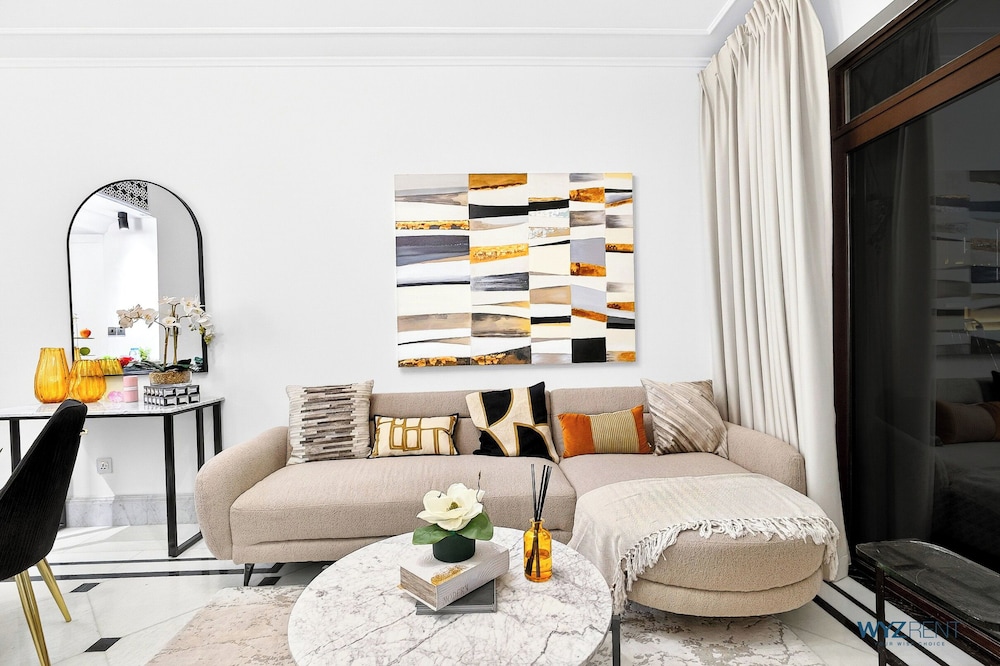 Arabian Elegance 1BR Zanzabeel 1 w Views