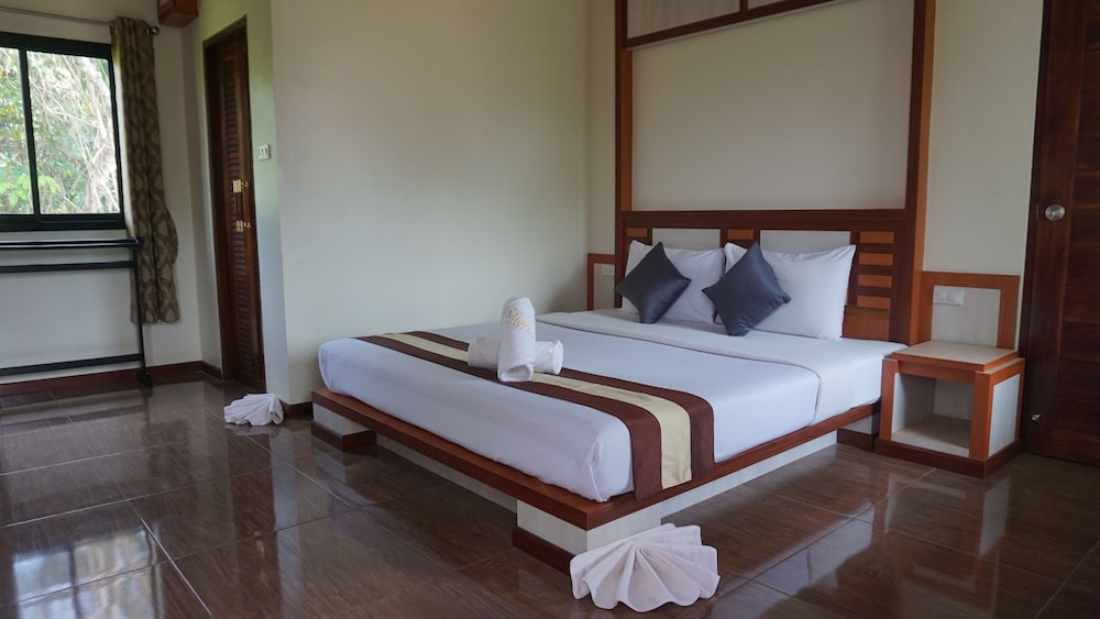 Lanta Miami Resort