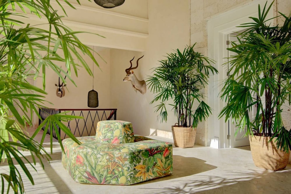 Villa Alta Gracia w Private Pool Designer Decor