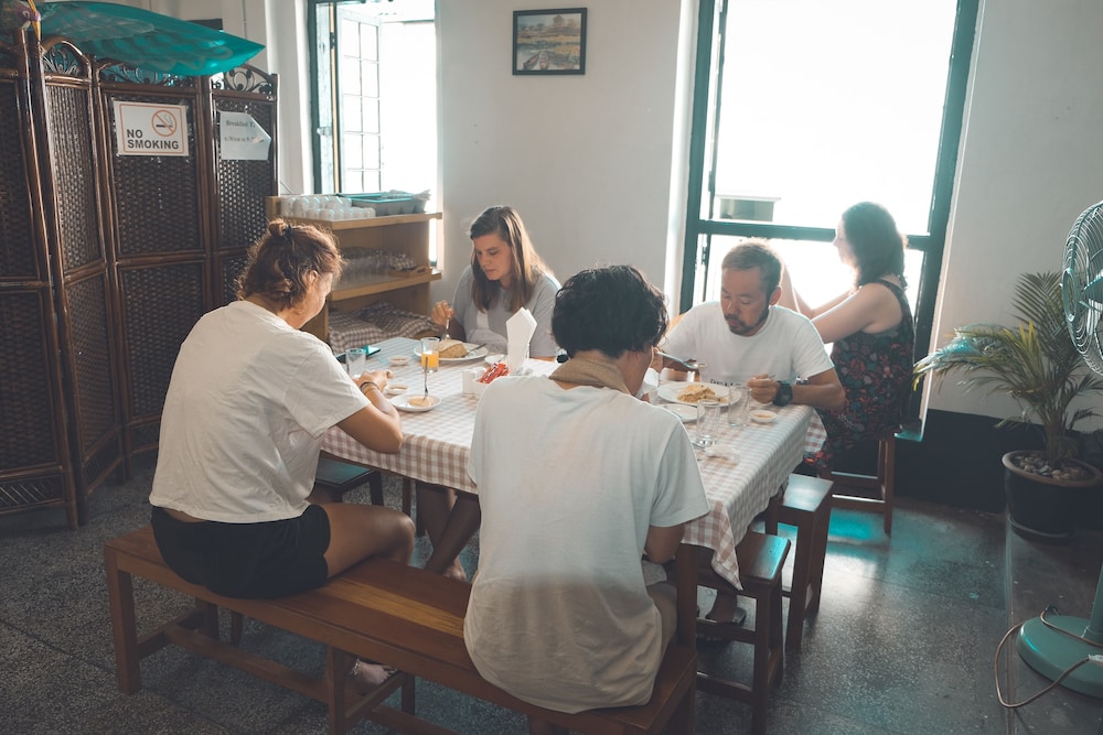 501 Merchant Bed & Breakfast - Hostel