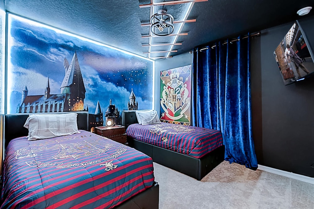 16101 Dream Home Perfect for Families Near Disney Water Parks