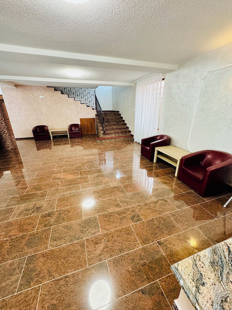 Roua Residence