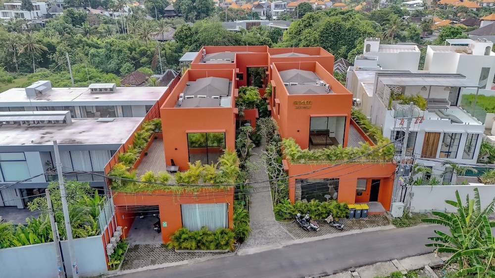 Five Stories - Luxury Villa Retreat