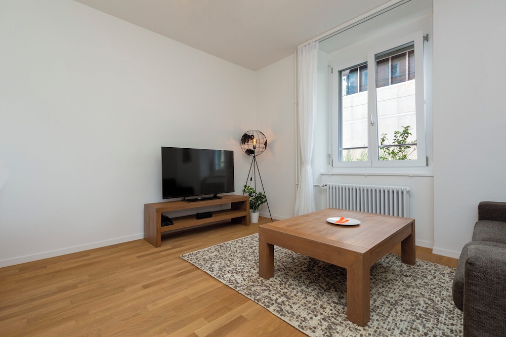 KAYA Zurich Elisabethenstrasse