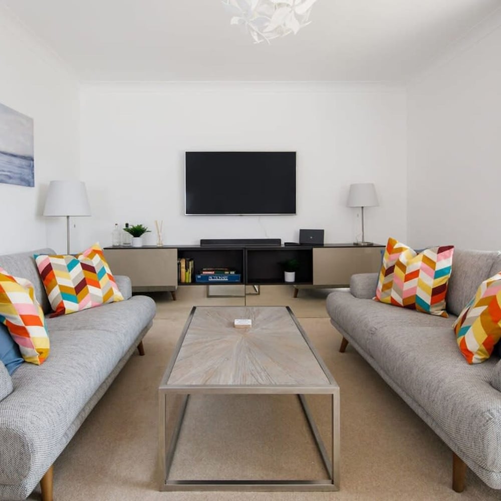 Modern Stylish Seaside Family Home view 3