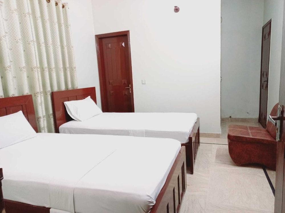 BNB Rose Lodge Family Guest House