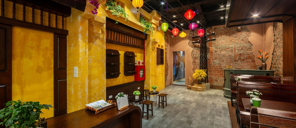 Wanderlust Station Hostel