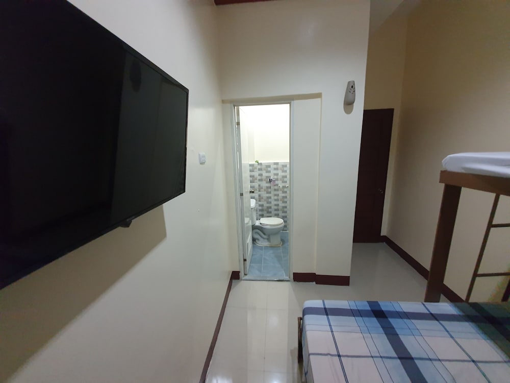 Grants Building Traveller's Lodge view 4