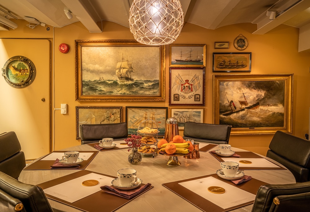 Stockholm Vacations - Victory Hotel - Property Image 13